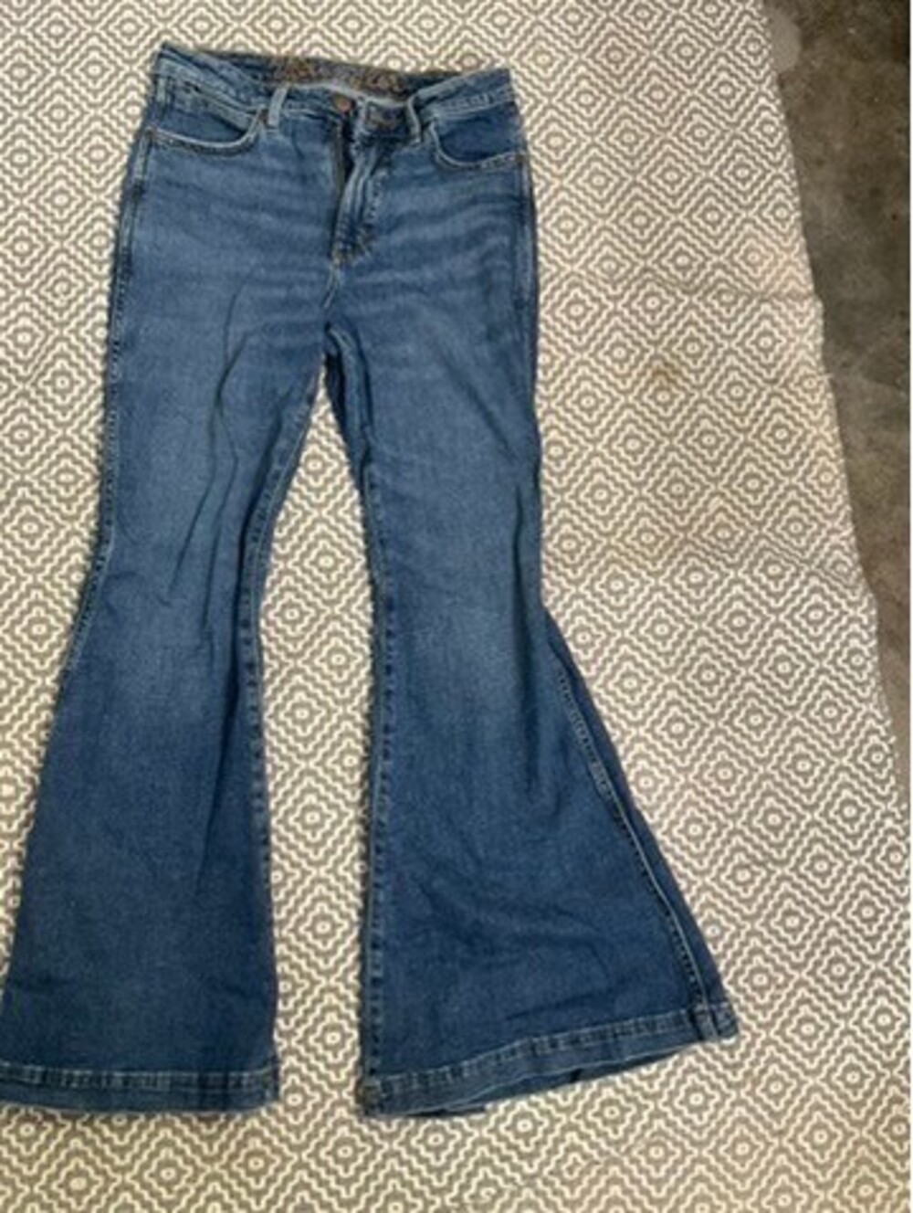 Wrangler High Rise Flare jeans